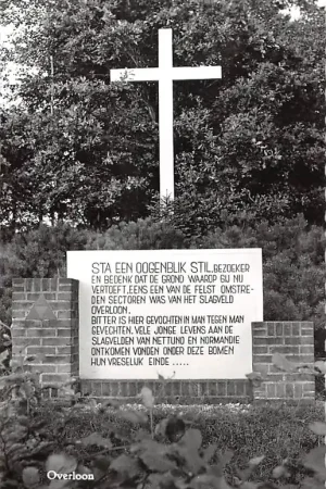 Overloon Monument Slagveld waar het felst gestreden is en vele soldaten omkwamen Militair Noord-Brabant 1940 - 1945 WO2 1965 HC53313 Ekspresowa dostawa