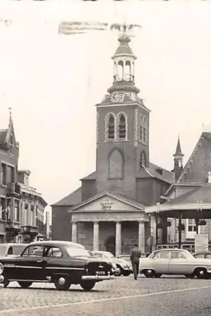 Roosendaal Markt met auto's 1958 Noord-Brabant HC53026 Tylko dziś