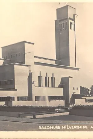 Zwrot pieniędzy Hilversum Fotokaart Raadhuis Architect W.M. Dudok Kna 15 HC52967