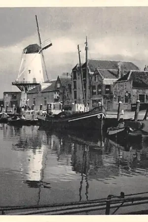 Najlepsza cena Willemstad Haven met D'Orange - molen Schepen Scheepvaart Noord-Brabant HC52739