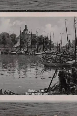 Tani Enkhuizen Gemeente haven Vissers schepen Visserij 1929 HC52647