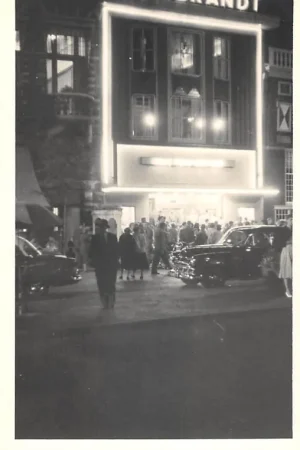 Haarlem Rembrandt Theater Cinema 1966 Bioskoop Fotokaart Grote Markt HC52078 Rabat