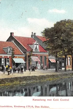 Den Helder Kanaalweg met Café Central 1906 HC50772 Wyprzedaż