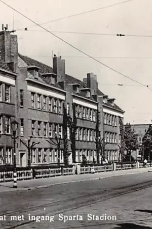 Autentyczny Rotterdam Huygenstraat met ingang Sparta Stadion Het Kasteel Spangen Voetbal Soccer Football Sport HC50443
