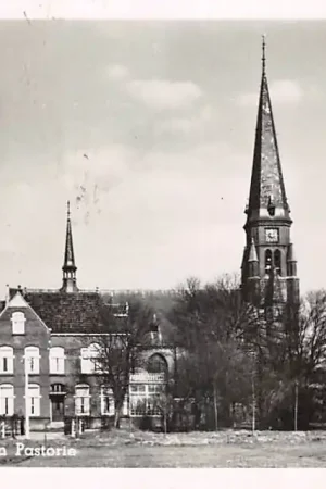 Maasland R.K. Kerk en Pastorie 1948 HC50179 Premium