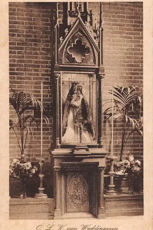 Waddinxveen 1917 Maria beeld O.L.V. van Waddinxveen R.K. Kerk HC49738 Ekspresowa dostawa