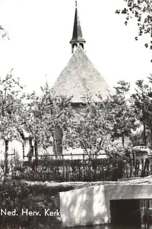 Hei- en Boeicop Gezicht op Ned. Hervormde Kerk Vijfheerenlanden HC49696 Promocja
