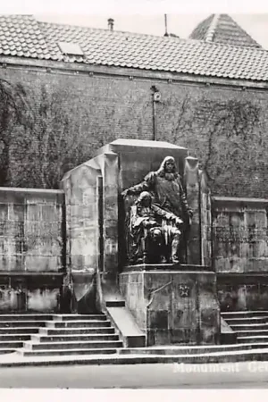 Zwrot pieniędzy Dordrecht Monument Gebr. de Witt HC49584
