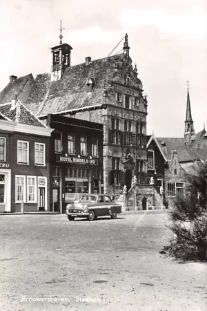 Rabat Brouwershaven Stadhuis Auto 1966 HC49501