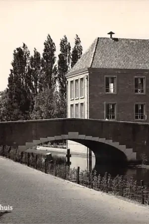 Bleskensgraaf Gemeentehuis en molen 1957 Molenlanden Alblasserwaard HC49468 Szybka dostawa