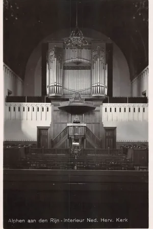 Alphen aan den Rijn Interieur Ned. Hervormde Kerk met orgel en preekstoel 1946 HC49366 Promocja
