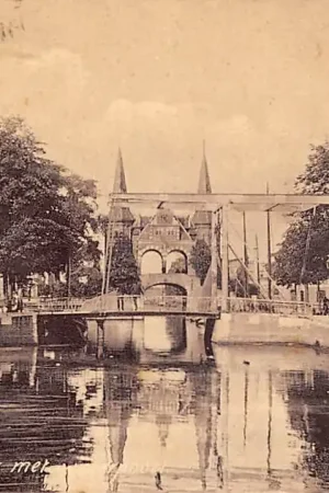 Sneek Lemsterbrug met Water poort 1906 HC49157 Popularny