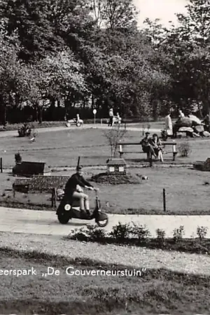 Wysoka jakość Assen Jeugdverkeerspark De Gouverneurstuin Kind 1963 HC48362