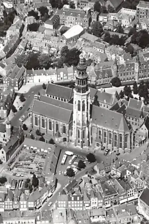 Darmowa dostawa Middelburg Lange Jan met Nieuwe Kerk en Koorkerk 1967 KLM Luchtfoto no. 34182 HC48348