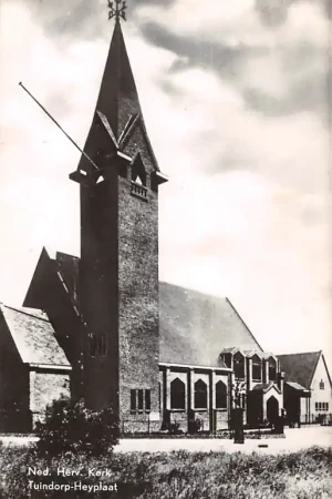 Rotterdam Tuindorp Heyplaat Ned. Hervormde Kerk 1967 HC48287 Kup teraz