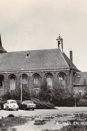 Zwrot pieniędzy Berkel en Rodenrijs Berkel (ZH) Ned. Hervormde Kerk Auto VW 1972 HC48075