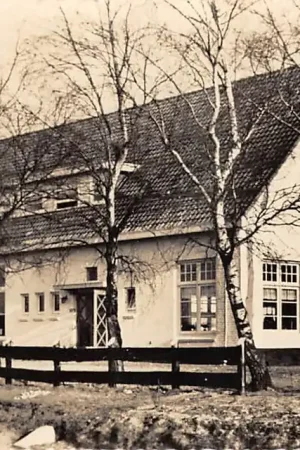 Tylko dziś Legerplaats bij Oldebroek Katholiek Militair Tehuis De Knobbel 1957 Veluwe HC48046