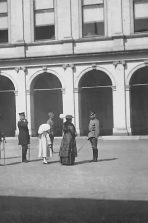 's-Gravenhage Fotokaart Koningin Wilhelmina en Prinses Juliana Militair Den Haag HC1058 Zwrot pieniędzy