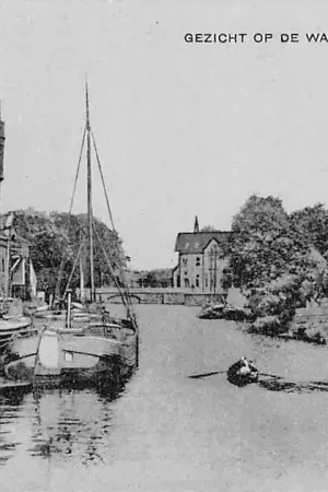 Delft Gezicht op de Watertoren Binnenvaart schepen HC601 Autentyczny