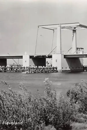 Elburg Brug naar O. Flevoland 1960 Veluwe HC59716 Tylko dziś