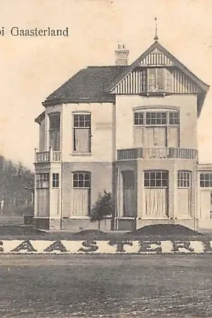 Rijs Villa Mooi Gaasterland 1923 De Friese Meren Friesland HC61494 Tani