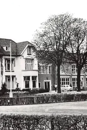 Bezpieczna płatność Oranjewoud Verpleeginrichting Blau Hus Heerenveen 1964 HC49985