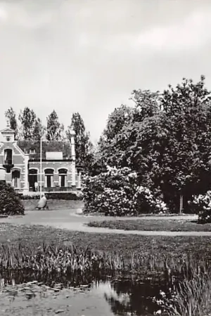 Zamów teraz Kollum Villa Westenstein 1969 HC4743