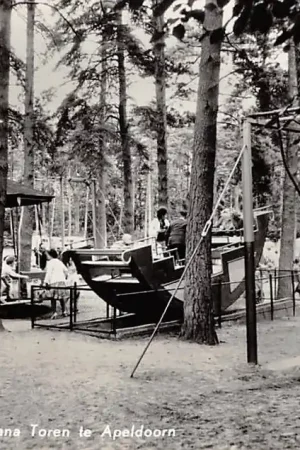 Apeldoorn Neerlands Grootste Café-Restaurant-Lunapark Speeltuin Koningin Juliana Toren 1963 HC53028 Autentyczny