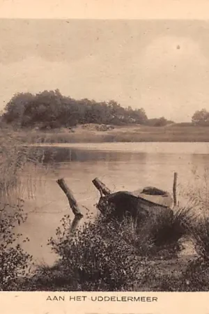Tani Uddel Aan het Uddeler Meer Veluwe 1927 HC52639