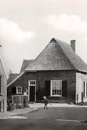 Bronkhorst Bovenstraat HC48020 Kup teraz