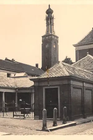 Zaltbommel Vischmarkt met Gasthuistoren en waterpomp HC41320 Ostatnia szansa