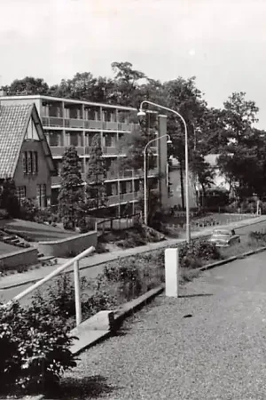 Ede Paasberg 1966 HC4689 Wyprzedaż