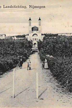 Zamów teraz Nijmegen Hoofdingang Heilig Landstichting 1924 HC1056