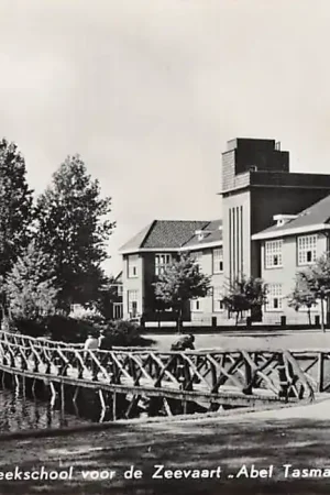 Zwrot pieniędzy Delfzijl Noorder Kweekschool voor de zeevaart Abel Tasman met houten' brug 1960 HC45743