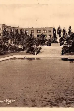 Tylko dziś Groningen Nassauplein met Vijver HC14775