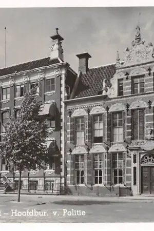 Popularny Groningen Ossenmarkt met Hoofdbureau van Politie 1950 HC14029