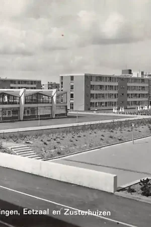 Groningen Diakonessenhuis Eetzaal en Zusterhuizen 1968 HC11629 Niska cena