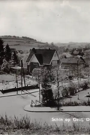 Popularny Schin op Geul bij Valkenburg (LB) Dorpsgezicht 1963 Limburg HC58767