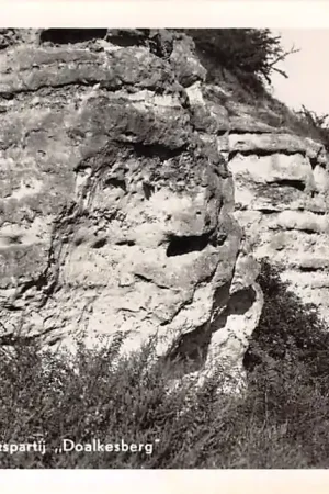 Valkenburg (LB) Rotspartij Doalkesberg Limburg HC52997 Autentyczny