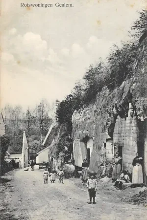 Geulhem Geulhem Rotswoningen en bewoners 1909 Valkenburg (LB) Limburg HC49088 Oferta