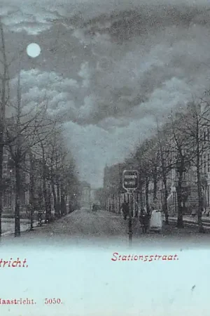 Maastricht Stationsstraat bij avond HC22251 Zwrot pieniędzy