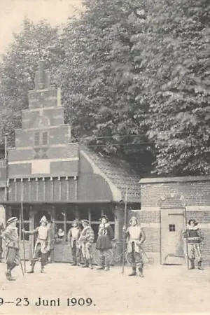 Tani Oud \\u2013 's-Hertogenbosch Tentoonstelling 9 \\u2013 23 juni 1929 HC58191