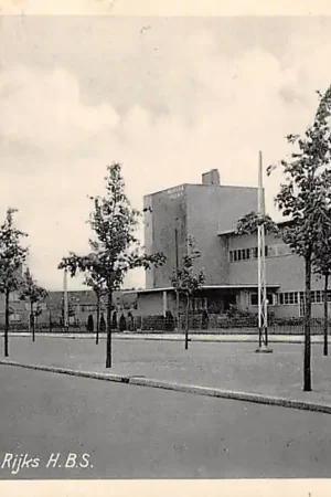 Tilburg Ringbaan Oost met Rijks H.B.S. 1935 HC56031 Oryginalny