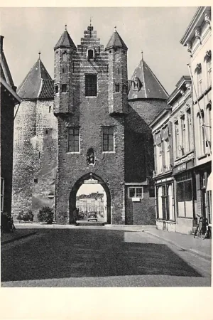 Bergen op Zoom Onze Lieve Vrouwe- of Gevangen poort Noord-Brabant HC52726 Popularny