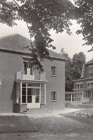 Ekspresowa dostawa Bergen op Zoom Zusterhuis en Pav. 4 Vrederust 1963 HC48859