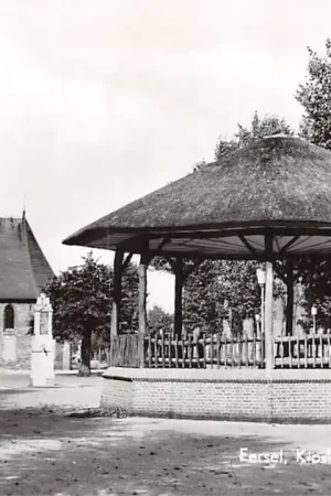 Eersel Kiosk met Kapel van 1464 Noord-Brabant HC48312 Bezpieczna płatność
