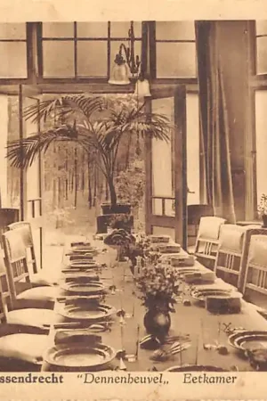Oryginalny Ossendrecht Dennenheuvel Eetkamer 1941 Woensdrecht Noord-Brabant HC48106