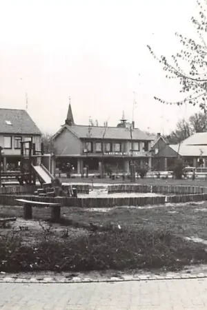 Mariahout Oranjeplein Lieshout Meierij van 's-Hertogenbosch HC46586 Darmowa dostawa