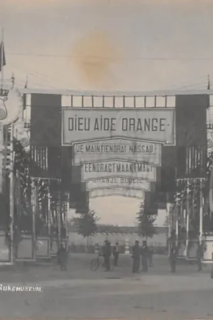 Bezpieczna płatność Amsterdam Feestversiering achter het Rijksmuseum HC60357