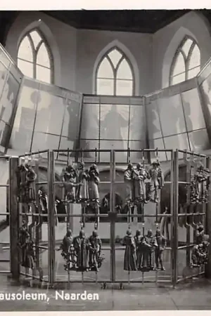 Tani Naarden Interieur Comenius Mausoleum 1939 HC53675